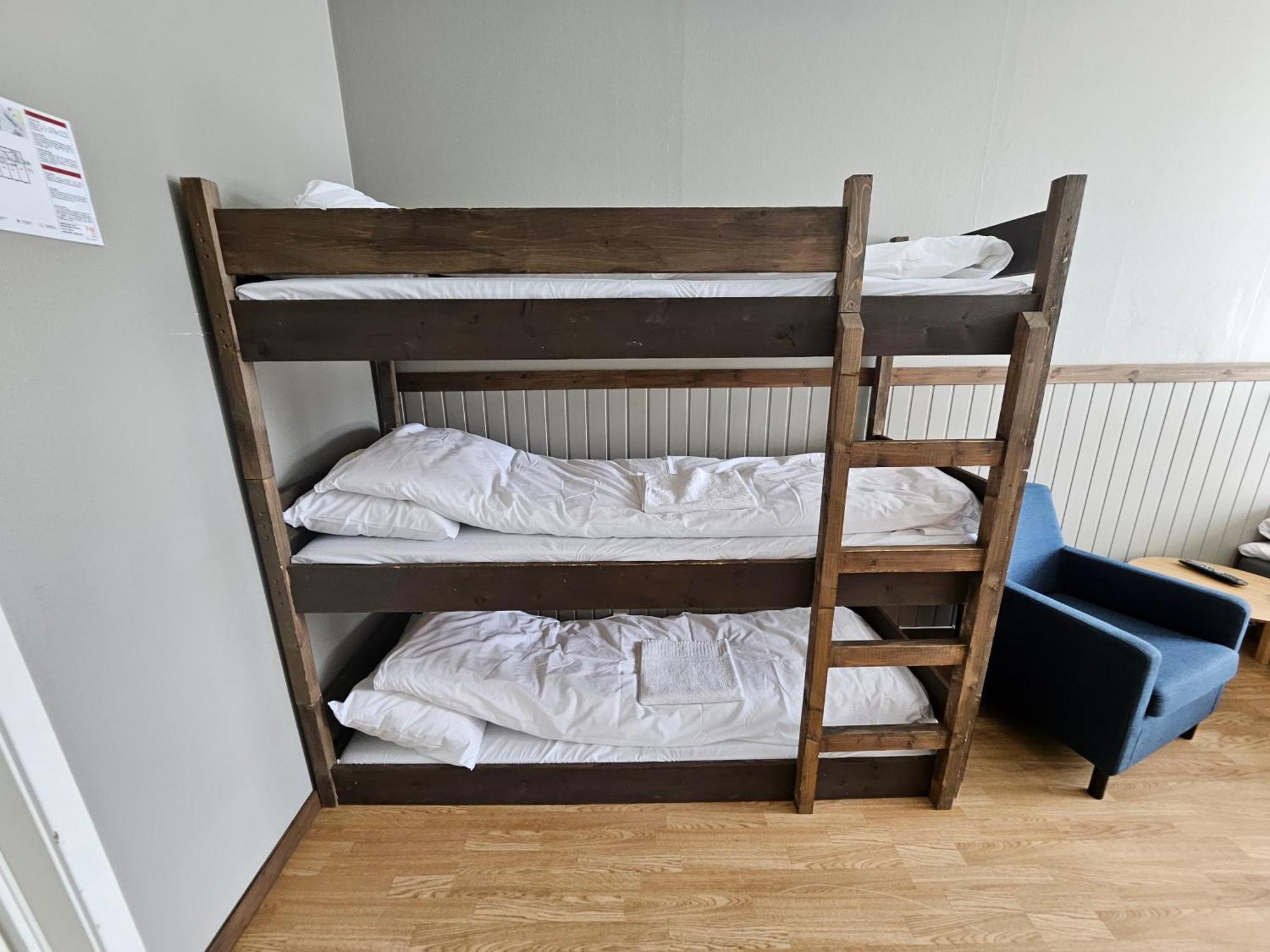 Lofotr Overnatting Bostad Ngoại thất bức ảnh